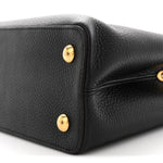 Taurillon Capucines MM Black Fuchsia