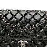 Distressed Patent Quilted Medium Double Flap Black