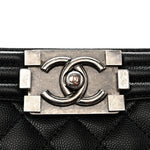Caviar Quilted Medium Boy Flap Black