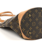 Monogram Petit Bucket 23
