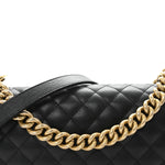 Caviar Quilted Medium Boy Flap Black