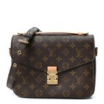 Monogram Pochette Metis