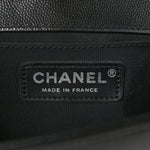 Caviar Quilted Medium Boy Flap So Black