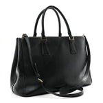 Saffiano Medium Galleria Double Zip Tote Black