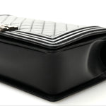 Caviar Quilted New Medium Boy Flap Black