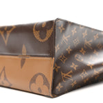 Reverse Monogram Giant Onthego MM