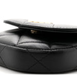 Lambskin Quilted Pearl Top Handle Clutch With Chain Black