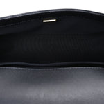 Caviar Quilted Medium Boy Flap Black