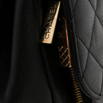 Caviar Quilted Large Business Affinity Flap Black