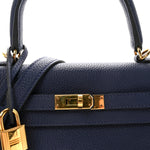 Togo Kelly Retourne 25 Bleu Saphir
