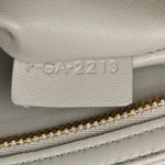 Shiny Calfskin Teen Triomphe Chalk