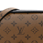 Reverse Monogram Pochette Metis