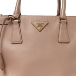 Saffiano Small Galleria Double Zip Tote Cammeo
