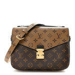 Reverse Monogram Pochette Metis
