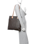 Monogram Carry It