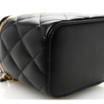 Lambskin Quilted Mini Pearl Crush Vanity Case With Chain Black