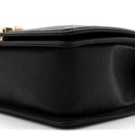 Caviar Chevron Quilted Medium Boy Flap Black