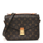 Monogram Pochette Metis
