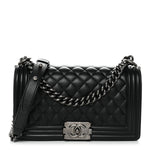 Caviar Quilted Medium Boy Flap Black