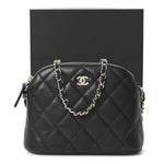 Caviar Quilted Classic Clutch With Chain Black