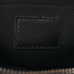 Taurillon Monogram Steamer Messenger Black