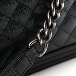 Caviar Quilted New Medium Boy Flap Black