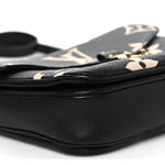 Empreinte Monogram Giant Pochette Metis Black Beige