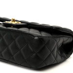 Caviar Quilted Small Handy CC Flap Black