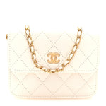 Lambskin Quilted Pearl Crush Clutch With Chain White