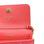Shiny Lambskin Quilted Card Holder On Chain Pink