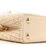 Tweed Taurillon Capucines BB Beige