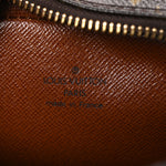 Monogram Amazone