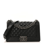 Caviar Quilted Medium Boy Flap Black
