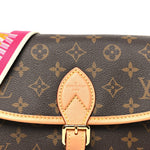 Monogram Diane Fuchsia