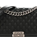 Caviar Quilted Medium Boy Flap Black