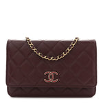 Shiny Caviar Quilted Strass Wallet On Chain WOC Bordeaux