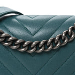 Caviar Chevron Quilted Medium Boy Flap Green