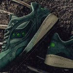 Feature x Saucony Shadow 6000 'Living Fossil' - Grey