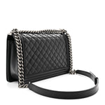 Caviar Quilted New Medium Boy Flap Black