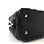 Taurillon Capucines GM Souple Black